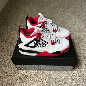 Jordan 4 Retro “Fire Red” (2020) (GS)